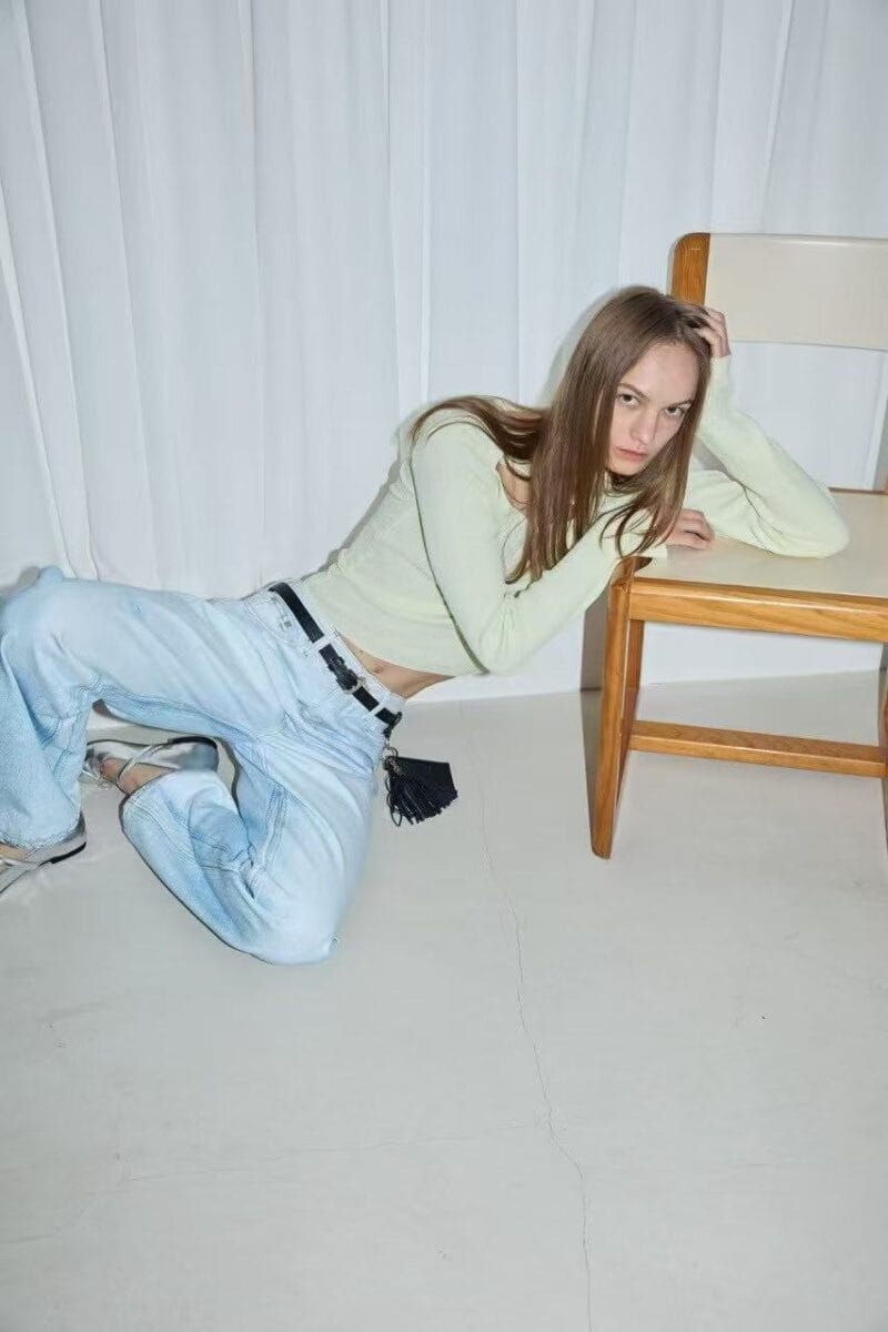 浅水洗蓝直筒牛仔裤 复杂工艺