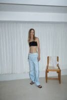 浅水洗蓝直筒牛仔裤 复杂工艺