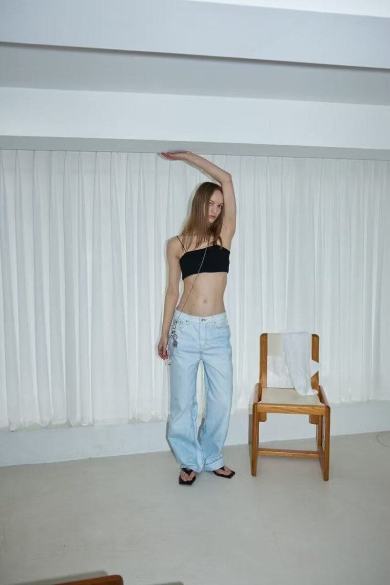 浅水洗蓝直筒牛仔裤 复杂工艺