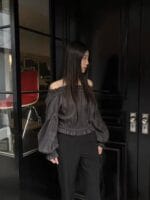 灯笼袖千褶边气质露肩小上衣