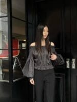 灯笼袖千褶边气质露肩小上衣