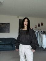 灯笼袖千褶边气质露肩小上衣