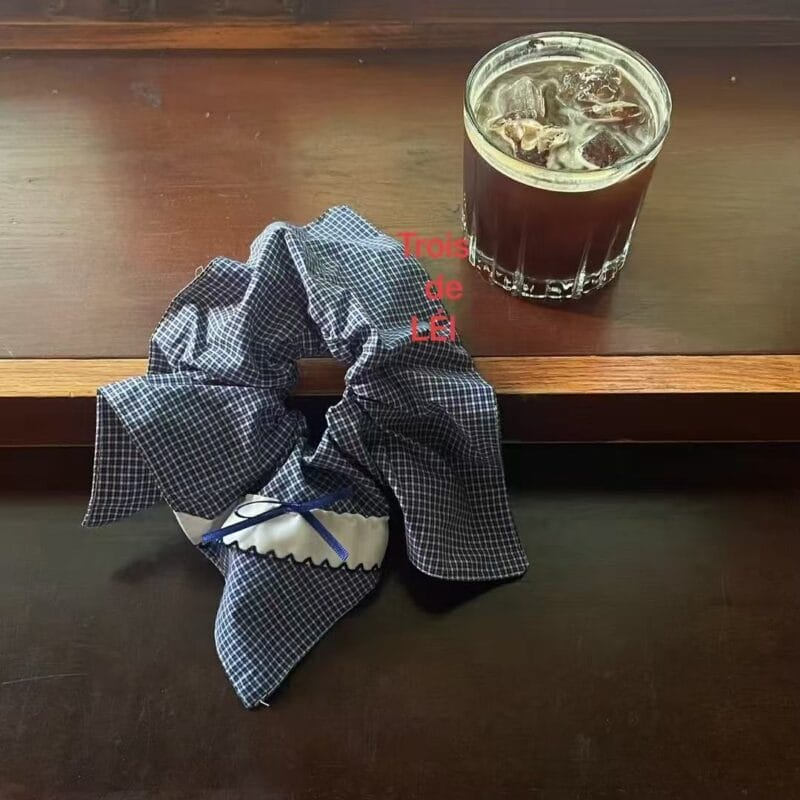 Trois de LEI 一秒变韩女 氛围感方形发圈