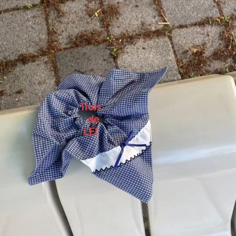 Trois de LEI 一秒变韩女 氛围感方形发圈