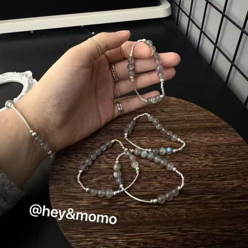 hey & momo 天然月光石手链