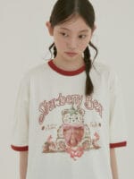 Ringer T-shirts Strawberry Bear - Ivory