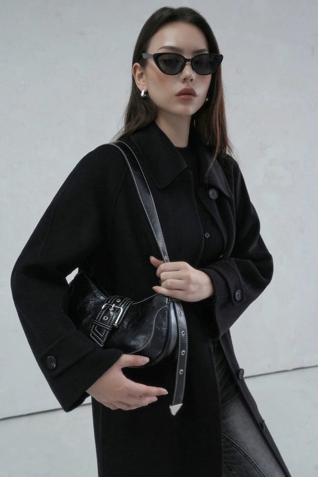 价格友好的双面手缝工艺 贵气的黑色大衣