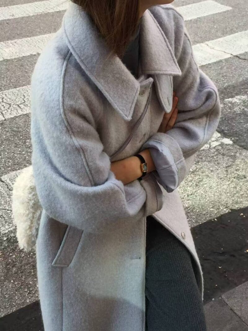 绝美的baby蓝大衣 新年战袍就靠它啦 含包包~