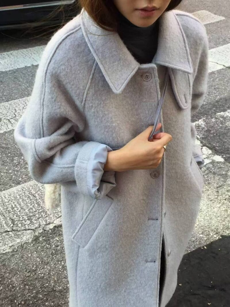绝美的baby蓝大衣 新年战袍就靠它啦 含包包~