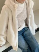 史上最轻的毛毛外套 冬日氛围感拉满 黑白两色