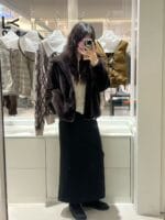 是加绒的毛毛外套!!加倍保暖 两个颜色