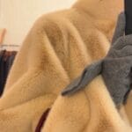 超级大领子的毛毛外套