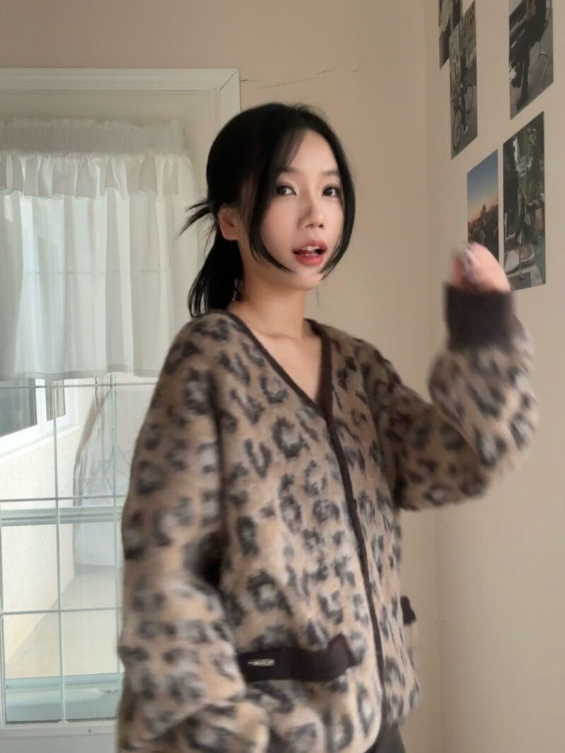 ins爆款豹纹毛衣 超级提气色