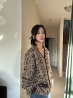 ins爆款豹纹毛衣 超级提气色