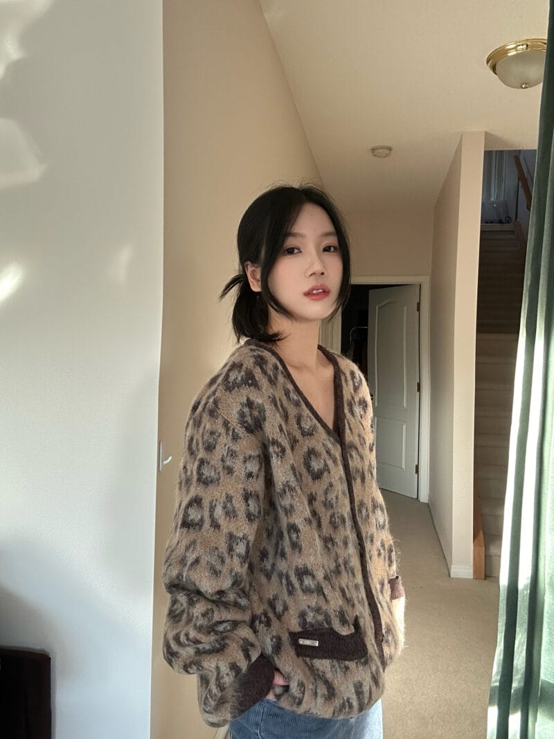 ins爆款豹纹毛衣 超级提气色