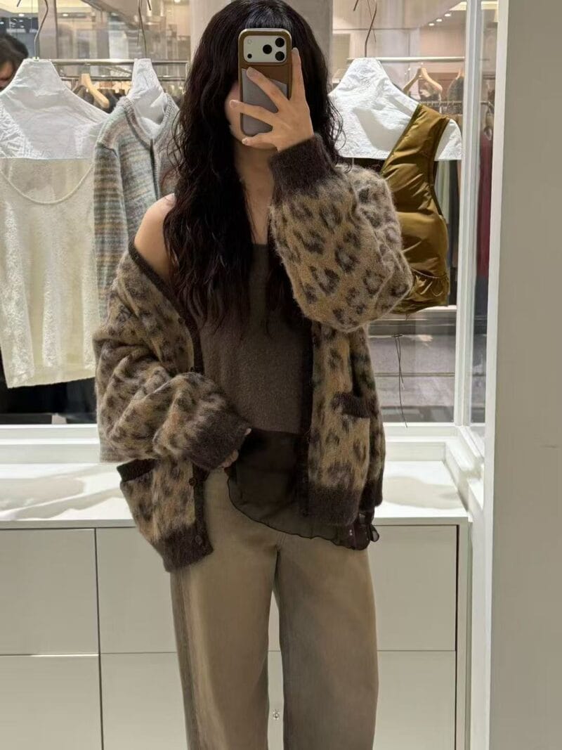 ins爆款豹纹毛衣 超级提气色
