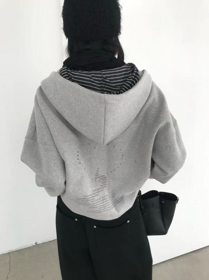 清冷感韩女加绒卫衣 太有慵懒感的氛围了 三个颜色