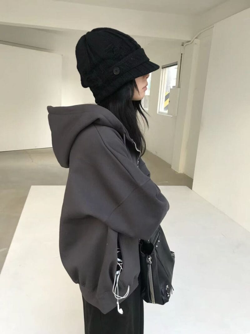 清冷感韩女加绒卫衣 太有慵懒感的氛围了 三个颜色