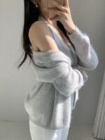 韩女严选温柔又性感 还极具保暖性的上衣两件套 两个颜色