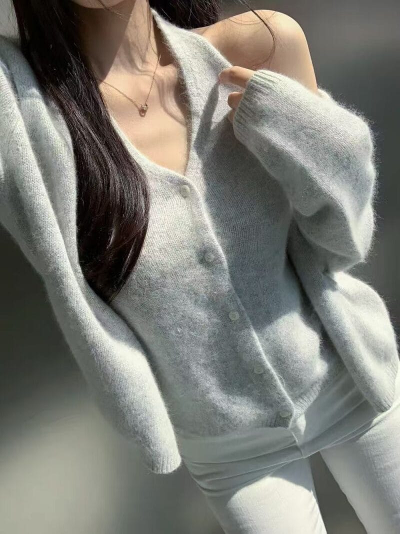 韩女严选温柔又性感 还极具保暖性的上衣两件套 两个颜色