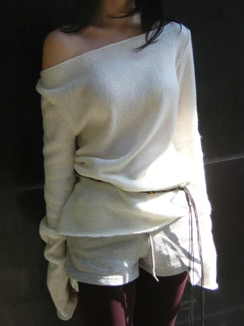 韩网大爆款的叠穿神器 单穿也美 两个颜色