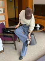 一条能贯穿一年四季的灯芯绒裤子 颜色好特别