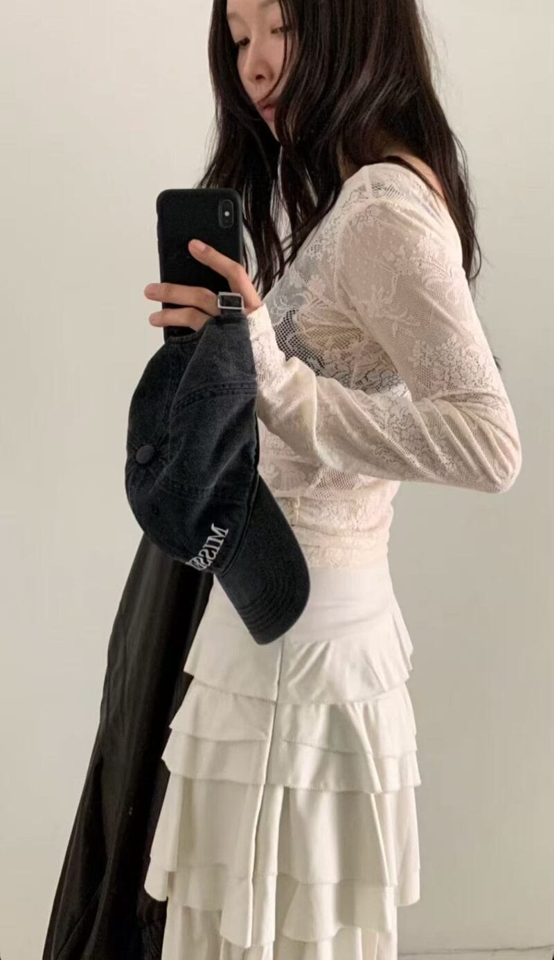 韩国爆款！搭配任何衣服都能穿出时髦层次感的不规则半身裙