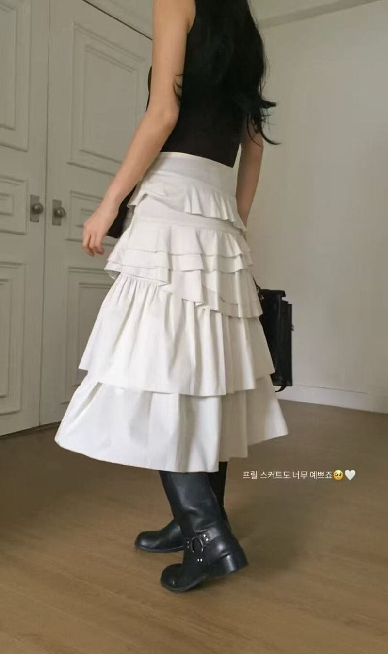 韩国爆款！搭配任何衣服都能穿出时髦层次感的不规则半身裙