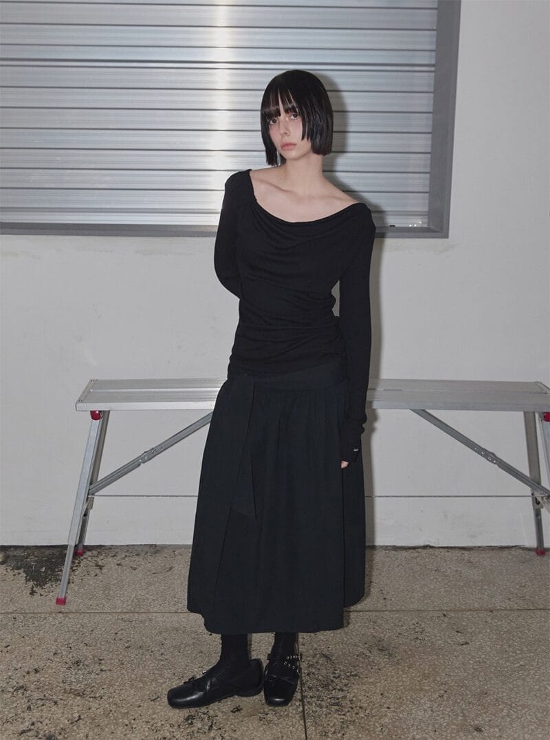 RENSE Side Shirring Draped Tee Black