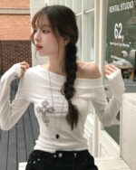 Cloudemotion 十字架斜肩上衣