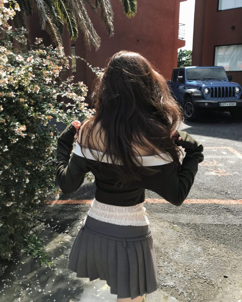 Cloudemotion 蕾丝内搭露肩两件套 卡其色