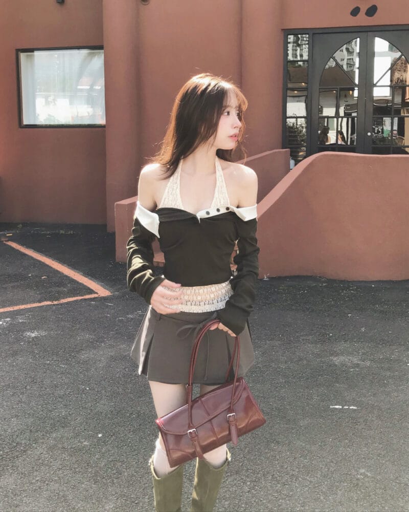 Cloudemotion 蕾丝内搭露肩两件套 卡其色