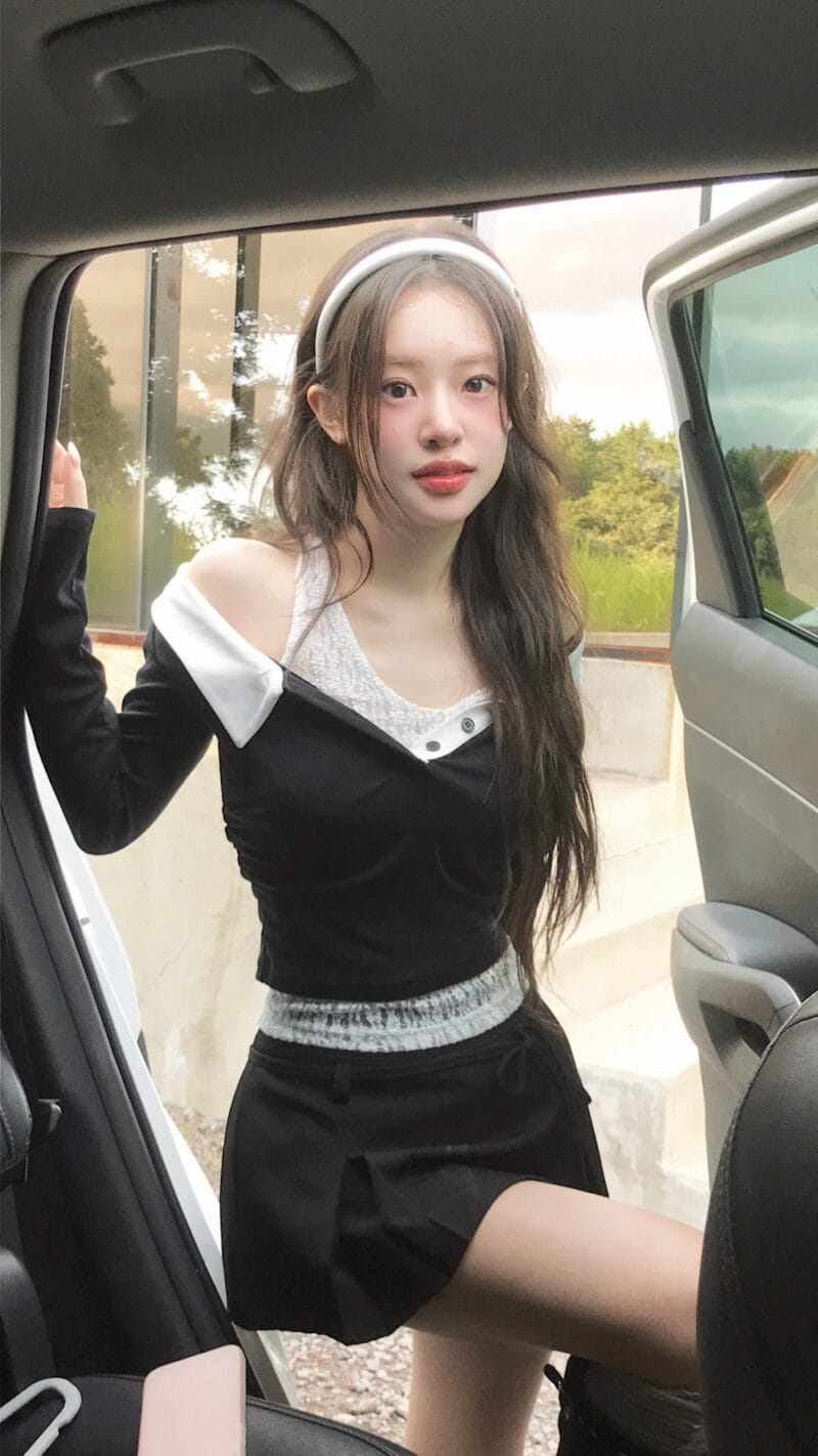 Cloudemotion 蕾丝内搭露肩两件套 黑色