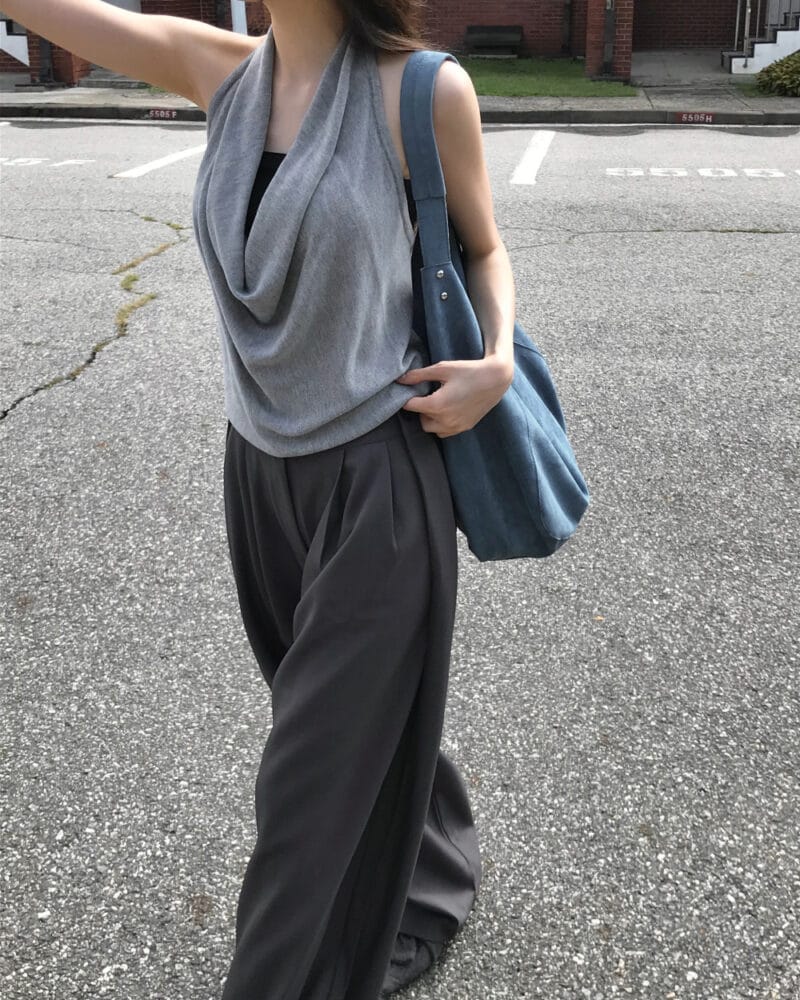 Cloudemotion 大V荡领上衣