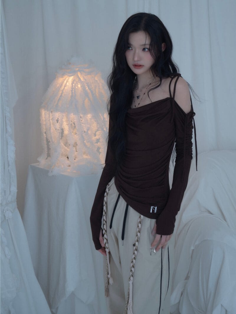 Newalrin Cats Draping One-Shoulder Top - Brown