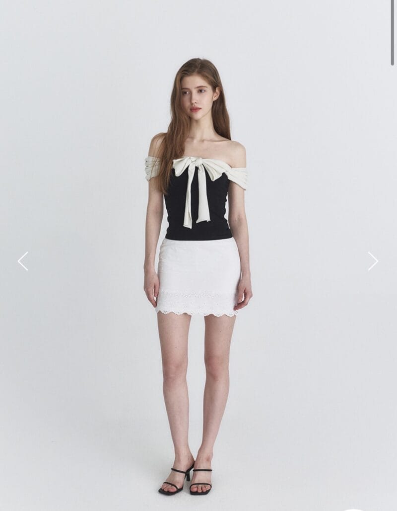 Not Your Rose OFF SHOULDER RIBBON TOP (BLACK)