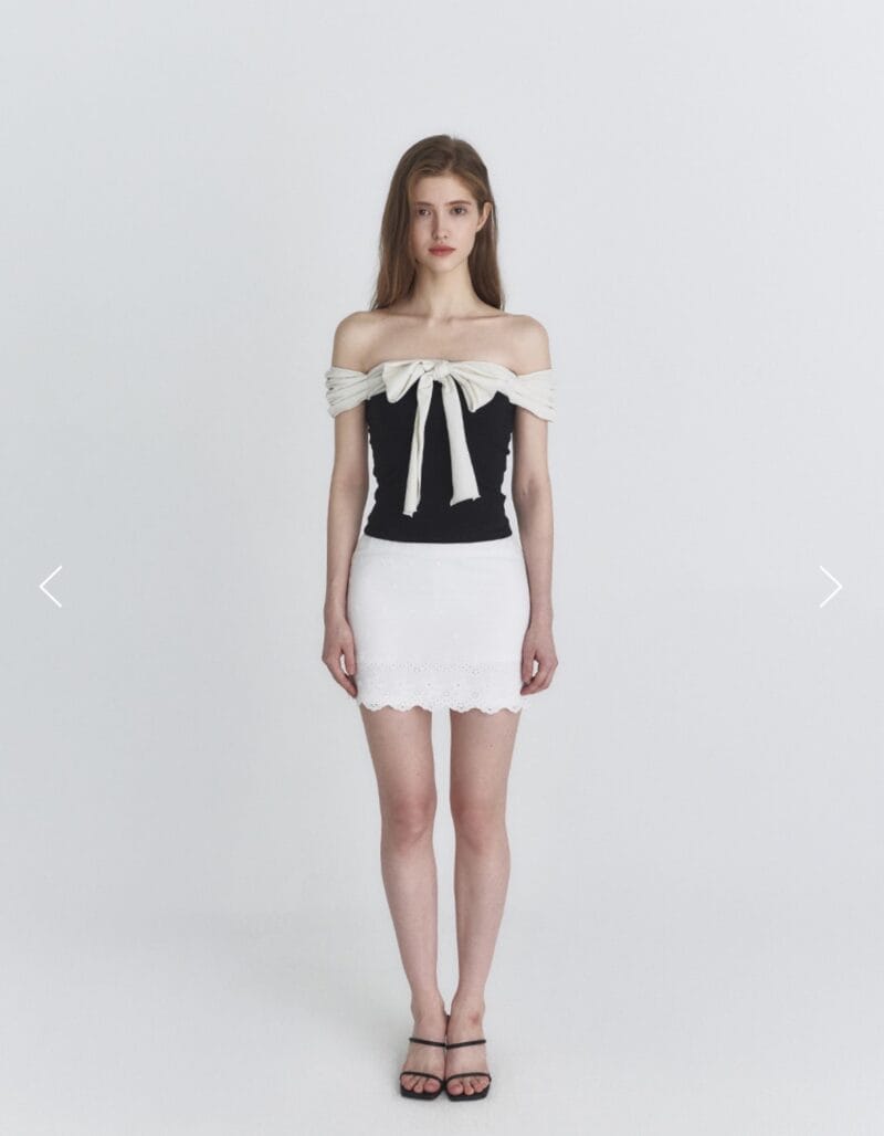 Not Your Rose OFF SHOULDER RIBBON TOP (BLACK)