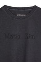 Matinkim PIGMENT LOGO CROP TOP IN DARK GREY