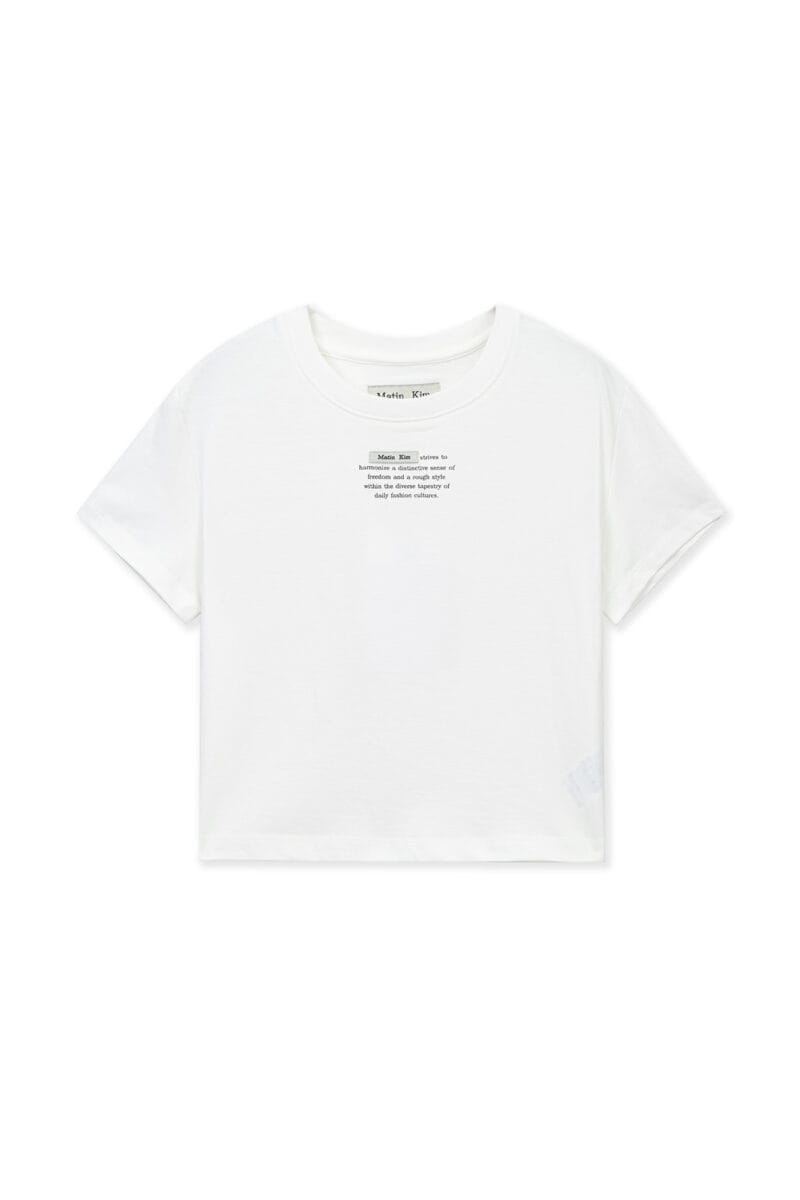 Matinkim LABEL POINT LETTERING CROP TOP IN WHITE