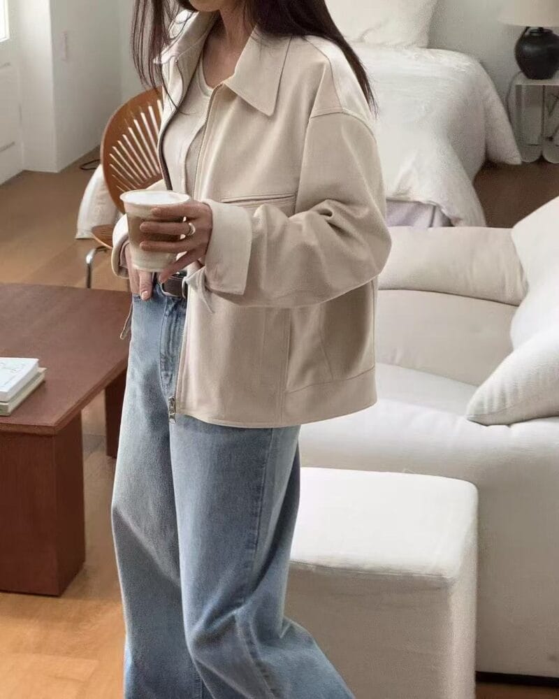 麂皮绒短款米白色夹克外套