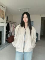 麂皮绒短款米白色夹克外套