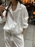 极简风薄款纯白色夹克外套 可当防晒