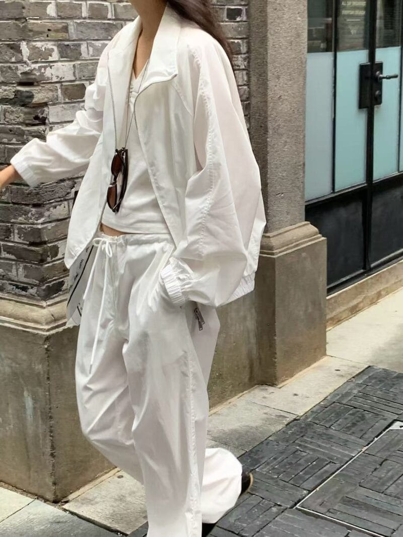 极简风薄款纯白色夹克外套 可当防晒