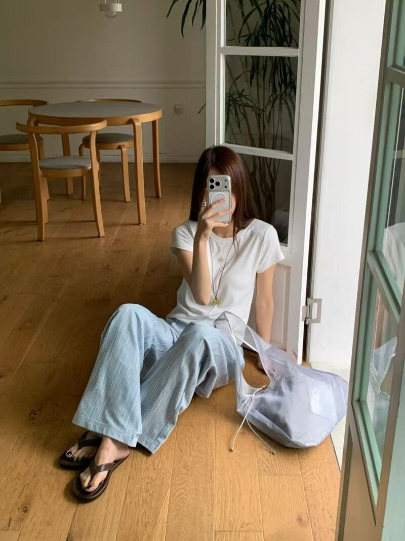 超适合夏天的缝线条纹阔腿裤
