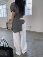 随便乱搭都超绝慵懒感的条纹短袖