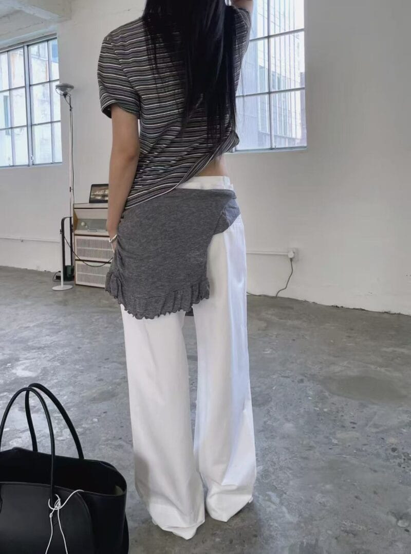 随便乱搭都超绝慵懒感的条纹短袖