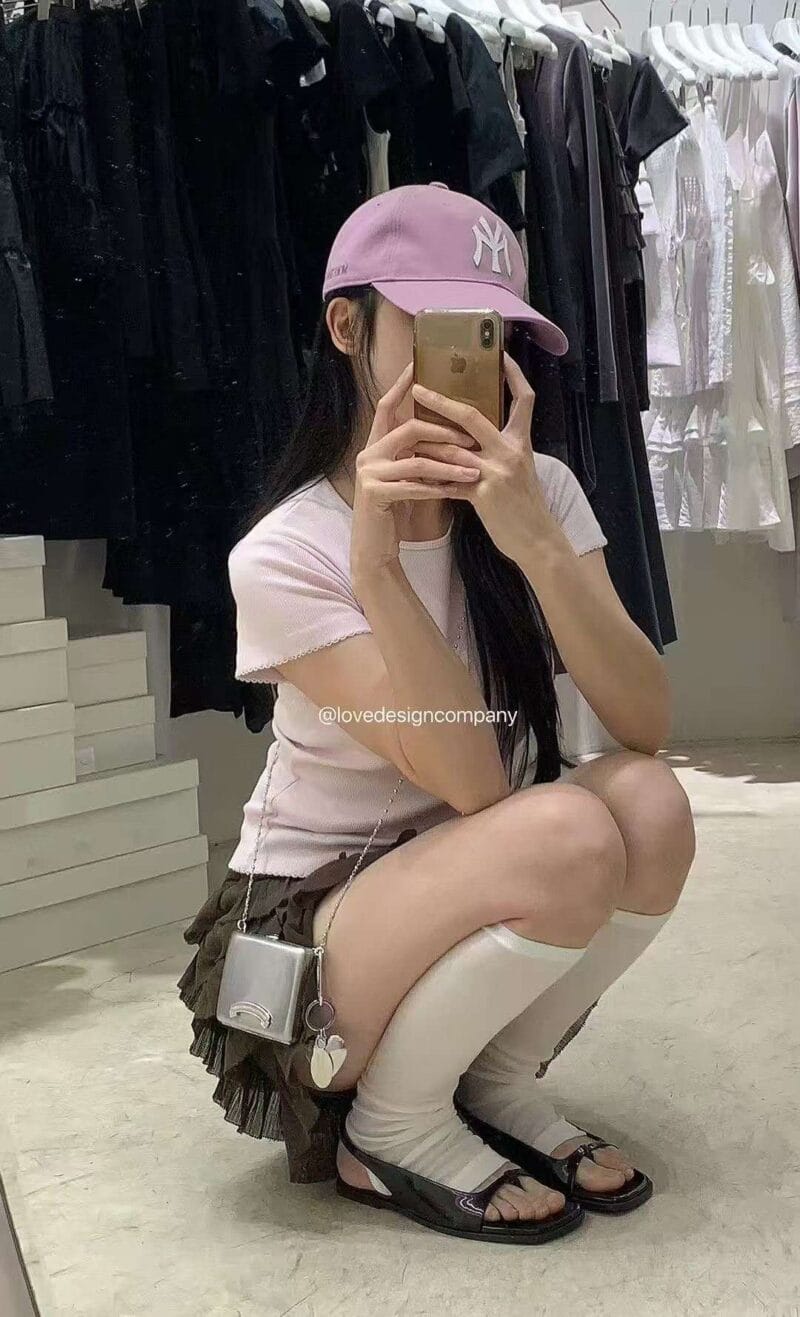 肌理感百褶蛋糕裙